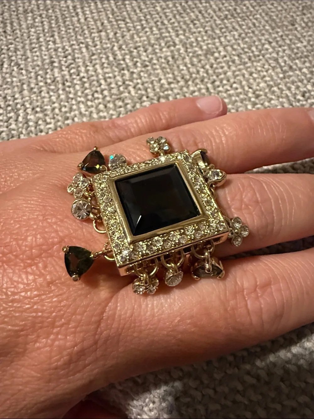 Gold-Tone Black Stone Square Charm Ring 9.5
